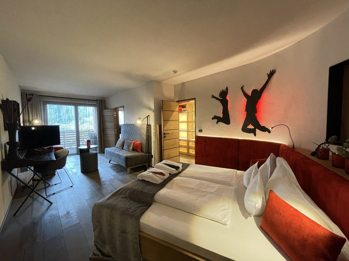 Bedroom 3, SPA & Relax Hotel Erika, Bolzano