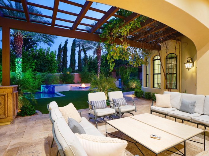 Others 3, Luxe Poolside Paradise-pool & Spa-vanity Station, Maricopa