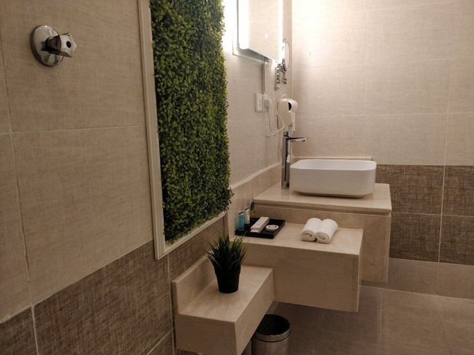 Bathroom, MAAS luxury hotel apartments, Jeddah