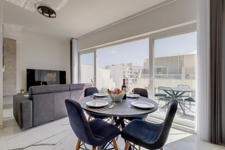 Facilities 2, Chic Apartment Stays by Buena Vista