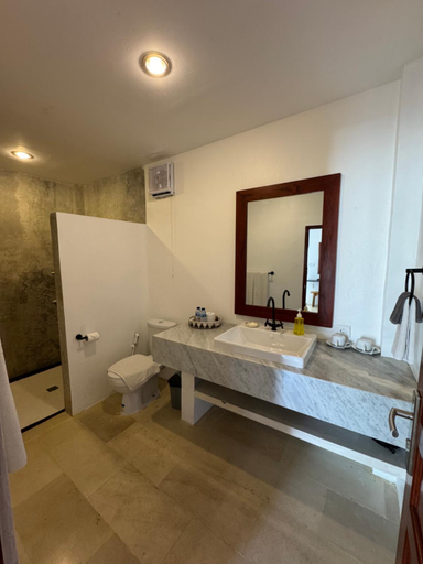 Bathroom 4, Uluwatu Stay's Standard Room #4, Badung