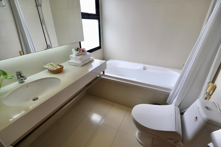 Bathroom 3, Square building, Ba Đình