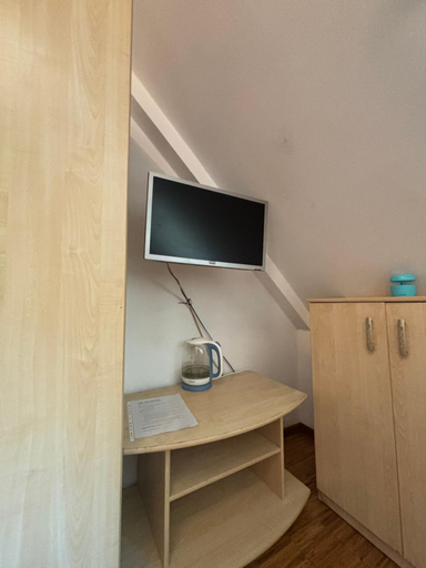 Others 1, Hostel Nuove Frontiere, Nysa