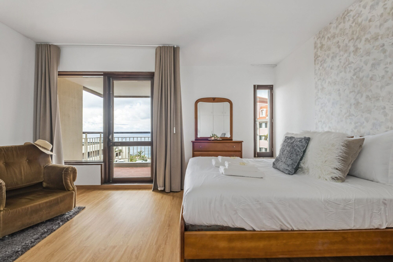 Room 2, Summertime Stay by Homie, Funchal