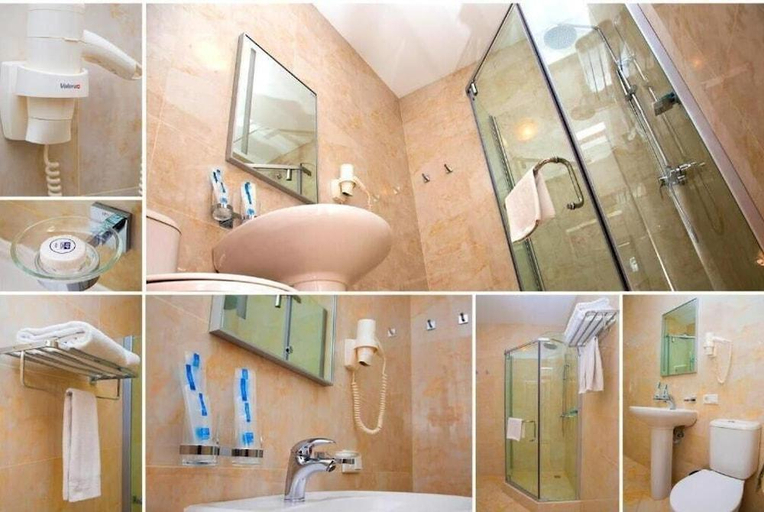 Bathroom 3, Royal Park Hotel, Almaty