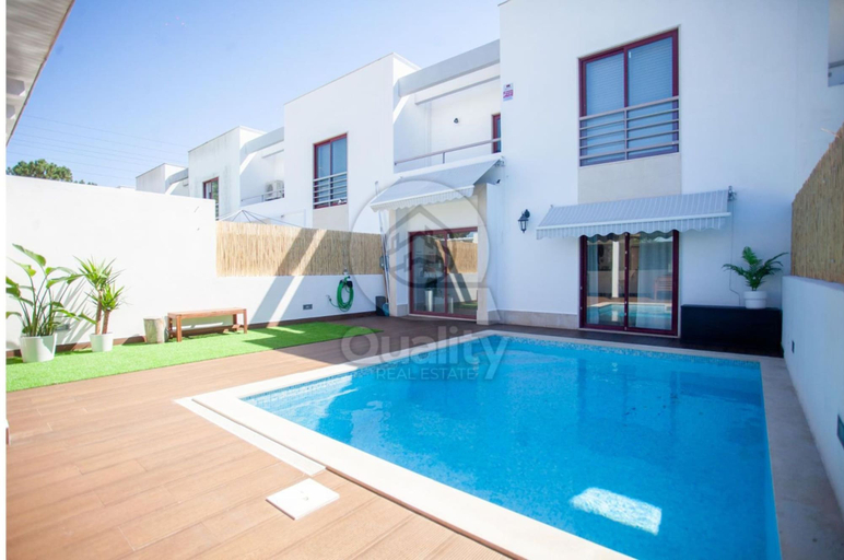 Room 3, Private Pool Luxury Barreiro Villa, Barreiro