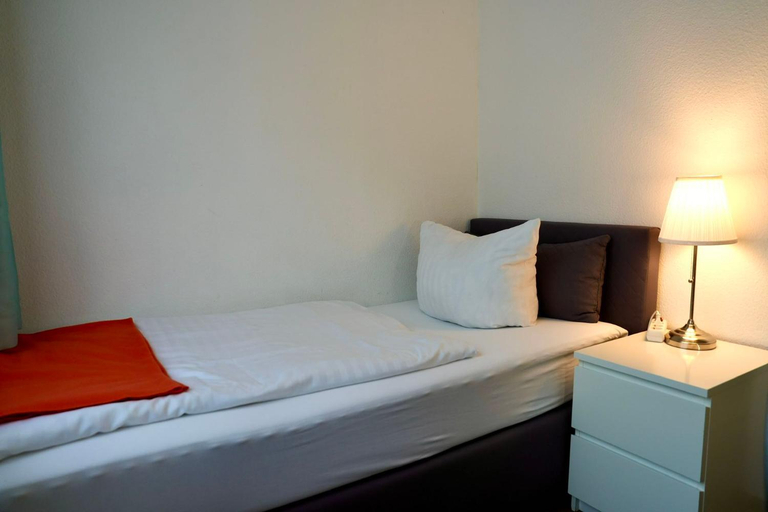 Bedroom 4, Burghotel Lorrach, Lörrach