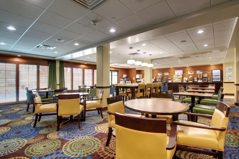 Food & Drinks 4, Wingate By Wyndham Jacksonville, Duval