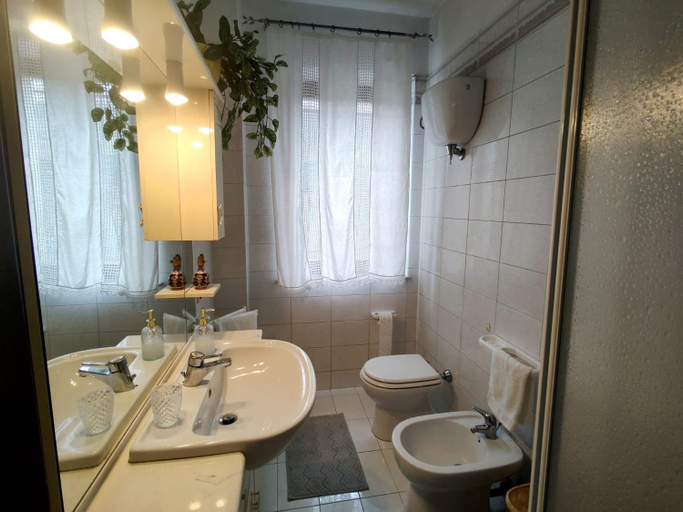 Bathroom 5, B&B Del Piano, Perugia