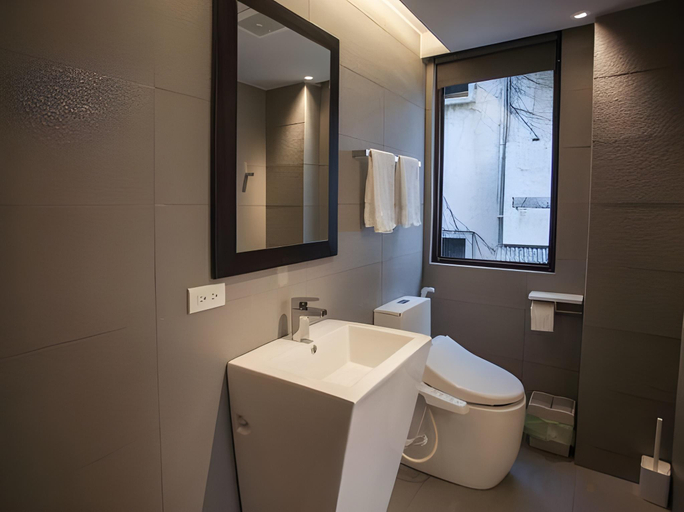 Bathroom 3, Fun Simon B&B, Tainan