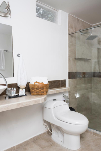 Bathroom 5, Hotel Campestre Cafe Cafe, Montenegro