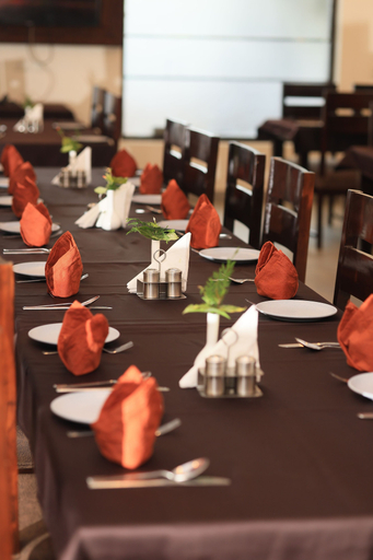 Food & Drinks 5, Chiraiya Resort and Hotels, Nainital