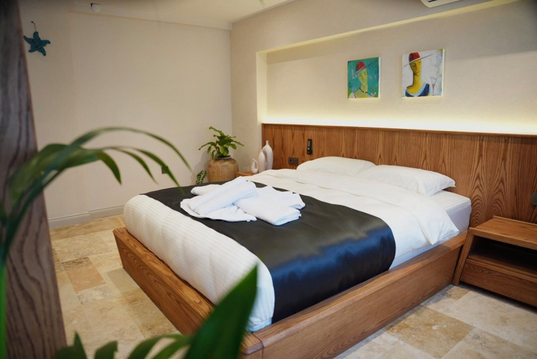 Bedroom 4, Khalkedon Suites, Kadıköy