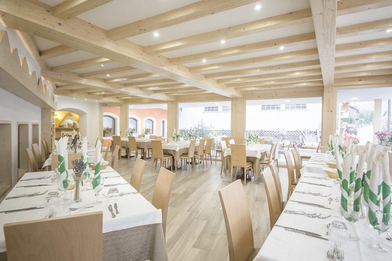 Food & Drinks 5, Hotel Touring, Trento