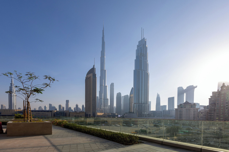 Others 5, Maison Privee - Elegant Urban Stay Just Steps from Burj Khalifa, Dubai