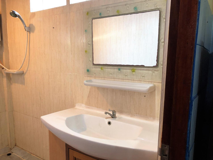 Bathroom, Lam Sai village hotel Koh Yao Noi, Ko Yao District