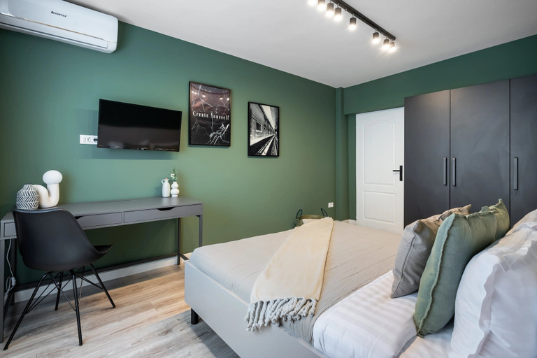 Others 4, Artful & Light-Filled 2BR on Calea Victoriei - Prime Central Spot, Municipiul Bucuresti
