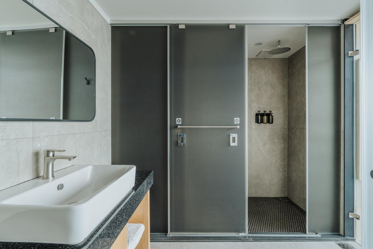 Bathroom 5, Adagio Dapeng Bay, Pingtung
