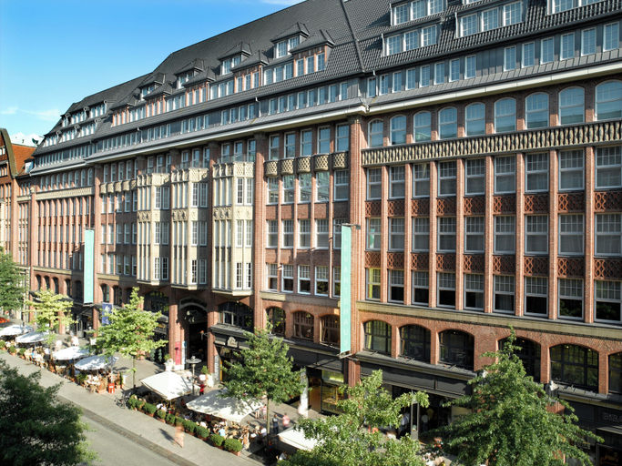 Exterior & Views 2, Conrad Hamburg, Hamburg