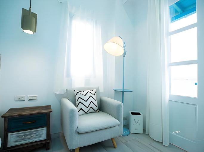 Others 5, Blue White B&B, Yilan