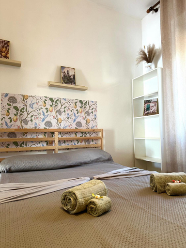 Others 5, Leaning Tower Rooms Free Parking Self Check In, Pisa
