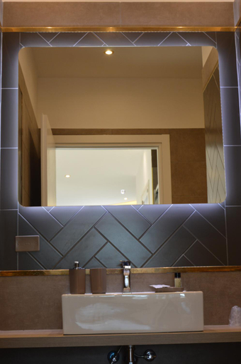 Bathroom 5, Blue Dream Hotel, Padua