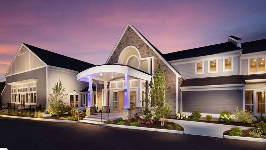 Exterior & Views 2, Aiden by Best Western Cape Cod - West Yarmouth, Barnstable