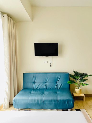 Bedroom 2, Eli's sunset crib - The Palladium, Iloilo City