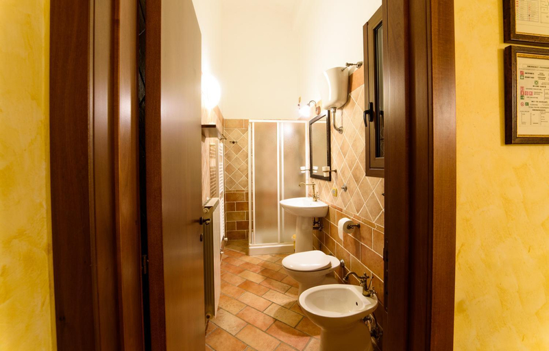 Bathroom 4, Vecchio Mulino, Isernia