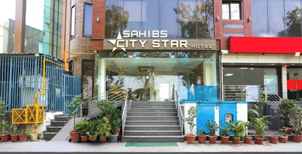 Exterior & Views 2, Hotel Sahibs City Star Agra, Agra