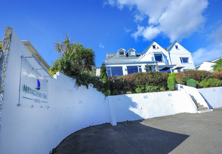 Exterior & Views 2, Mevagissey Bay Hotel, Cornwall
