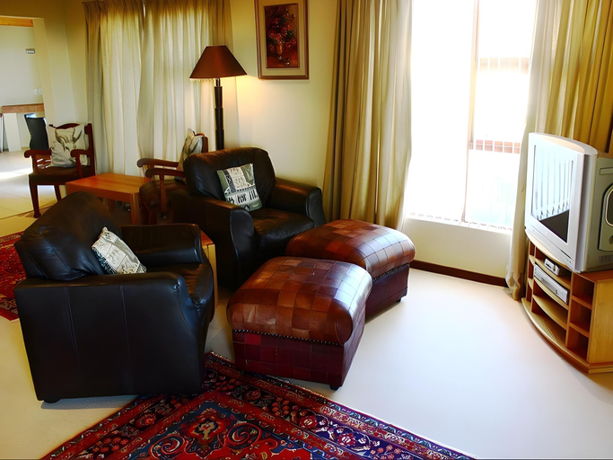 Bedroom 3, Hermanus Heights Villa, Overberg