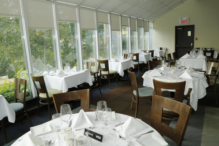 Food & Drinks 4, Excelsior Hotel Spa Sainte-Adele, Les Pays-d'en-Haut