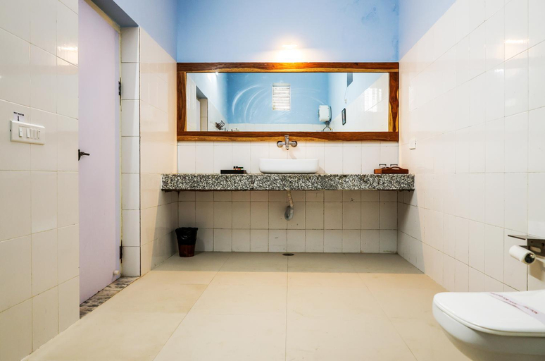 Bathroom 4, Jawai Bera Leopard Camp, Pali