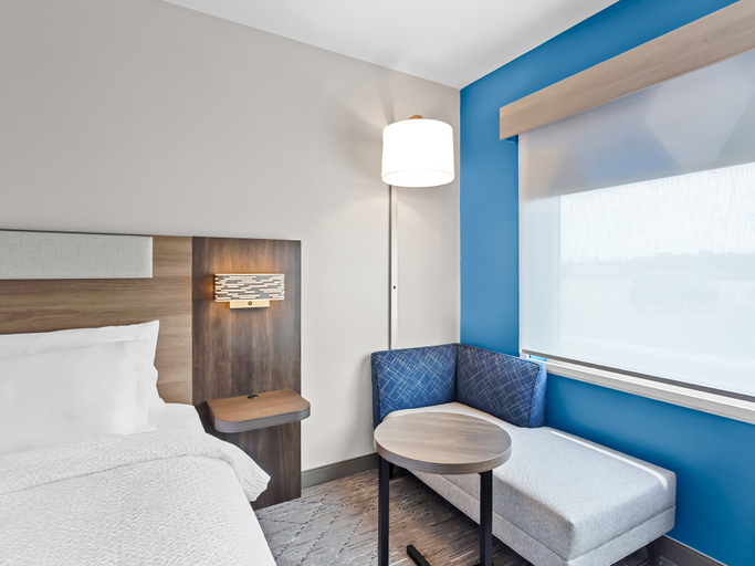 Holiday Inn Express PEOTONE by IHG Room Type - 1 King One Bedroom Suite