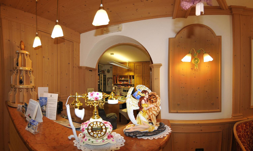 Food & Drinks 4, Hotel Piancastello, Trento