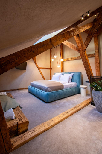 Bedroom 2, The Rabbit Hole, Sibiu