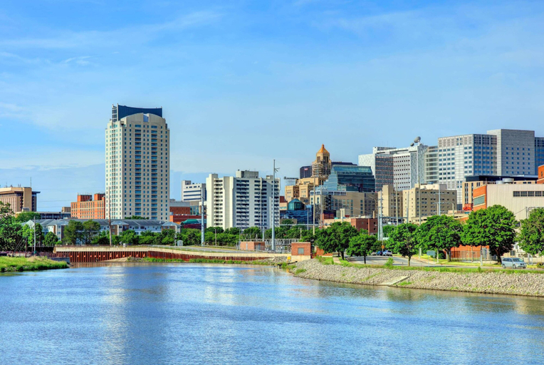 Exterior & Views 2, Broadway Plaza, Trademark Collection by Wyndham, Olmsted