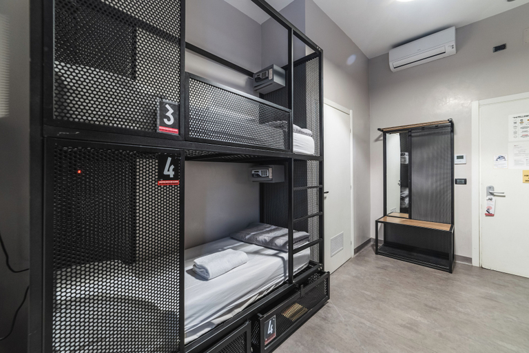 Bedroom 3, YellowSquare Rome, Roma