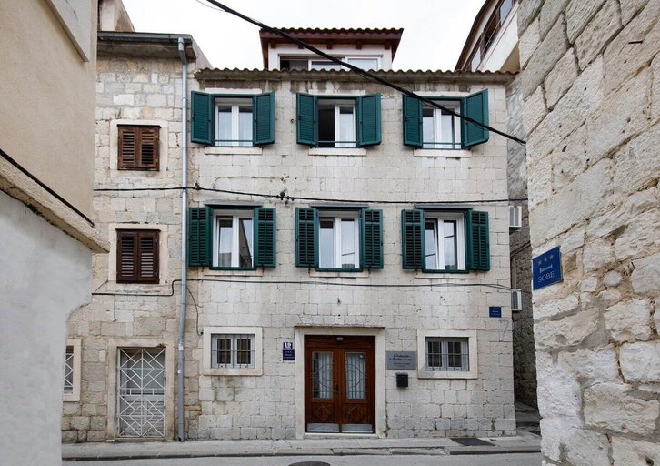 Exterior & Views 2, Dominus, Modernly Decorated Suite in City Center, Split
