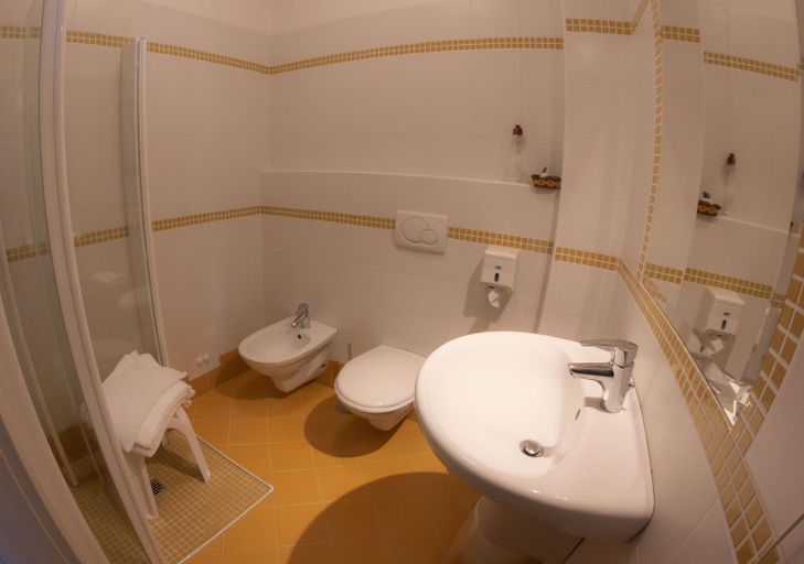 Bathroom, Hotel San Zeno, Verona