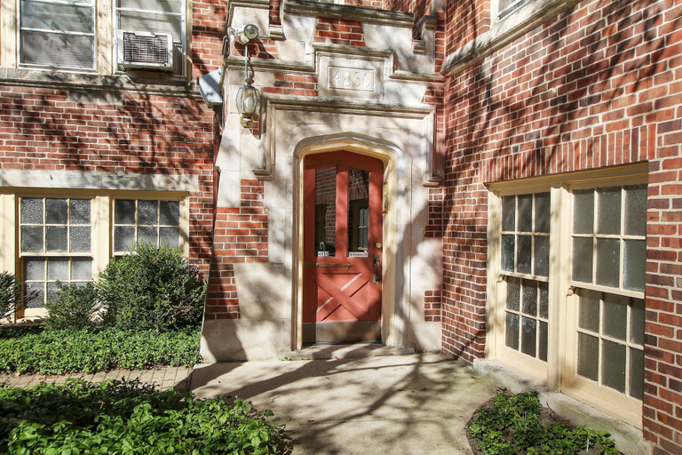Exterior & Views, Elm D2, Cook