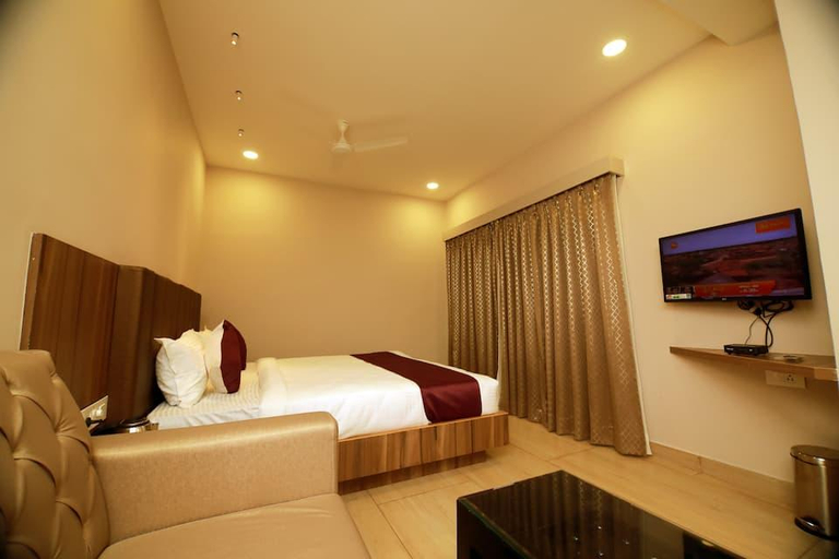 Others 4, SRI MAMATHA INN, Nalgonda