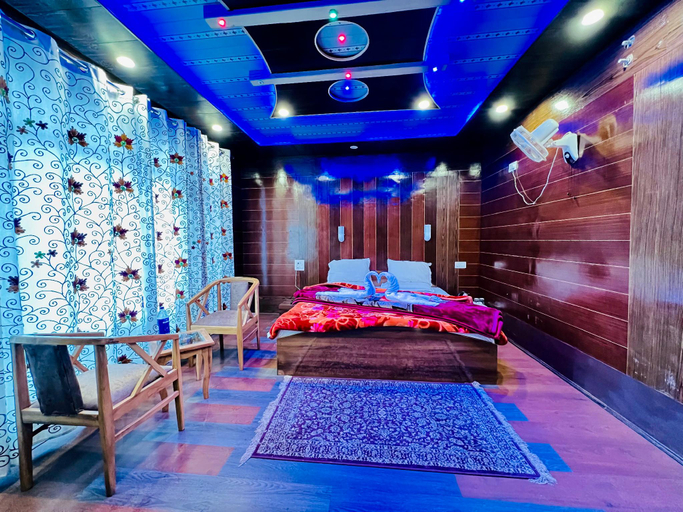 Others 4, Hotel Sonamarg inn, Ganderbal