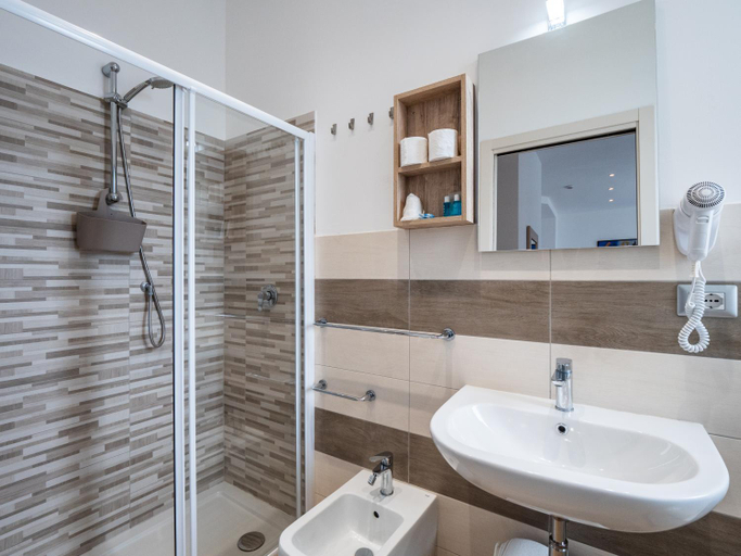 Bathroom 3, Hotel Villa Sorriso, Ancona