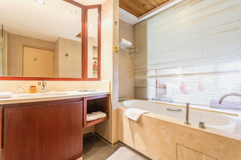 Bathroom 4, Rylinwon Resort & Spa, Beijing