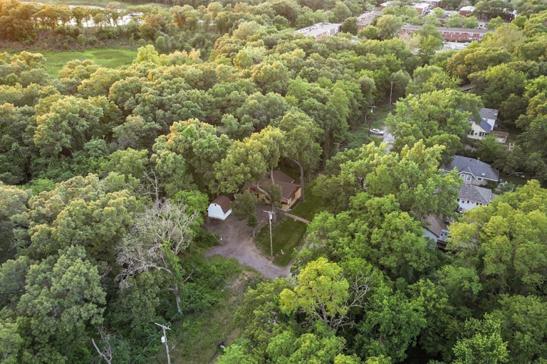 Others 5, Spacious 3BR House With Firepit & Grill, Near Beach, Lake