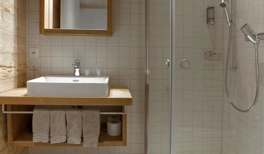 Bathroom, Barghuis Jochpass - Alpine Hideaway - 2222muM, Oberhasli