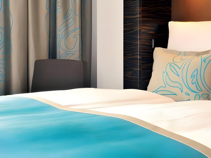 Bedroom 2, Motel One Hamburg - Altona, Hamburg