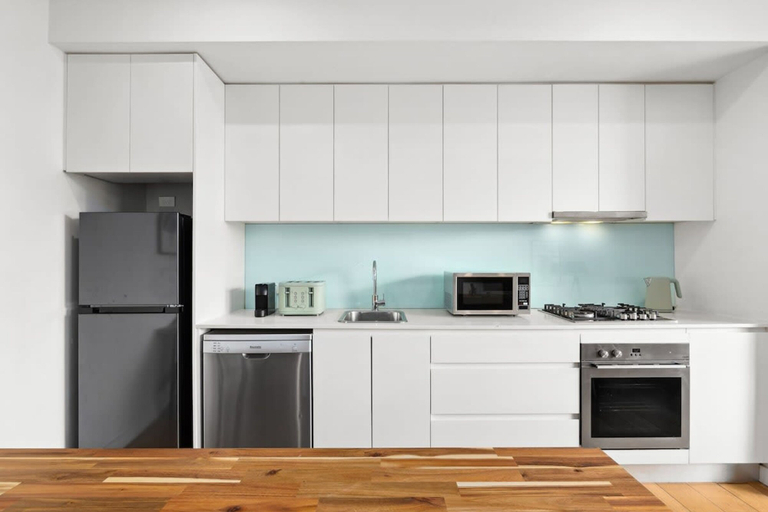 Room 2, Central Charming 2 Bedrooms With Balcony Aircon, Sydney